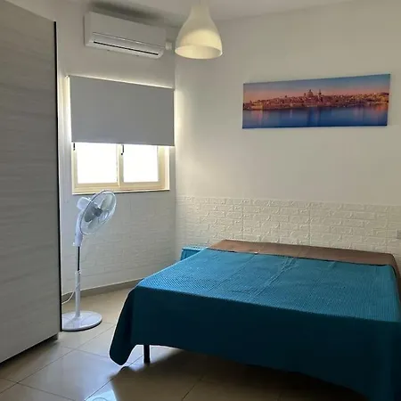 Centrally Located One Floor