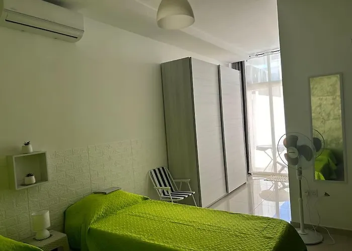 Centrally Located One Floor Paola