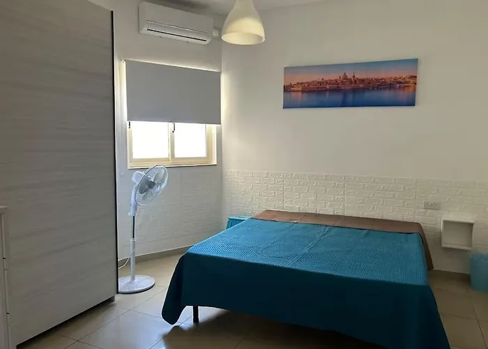 Centrally Located One Floor